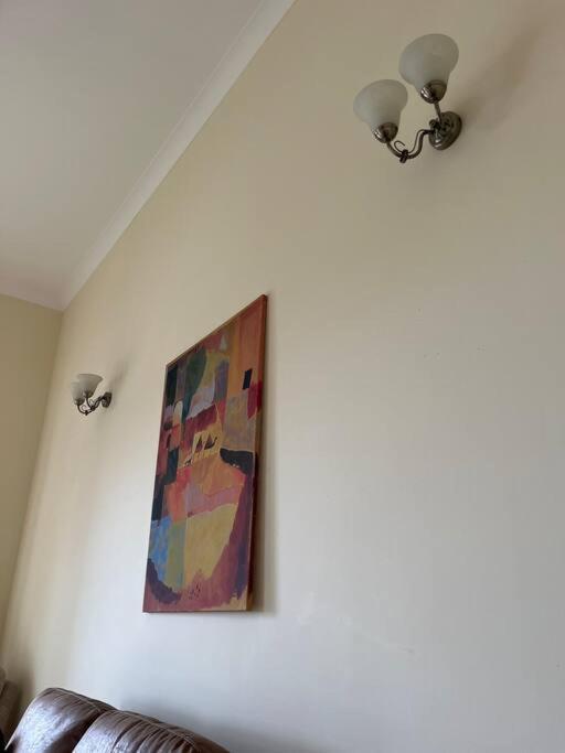 Apartment 500 - Metro Style Apartment On Nc500 Thurso Exterior foto