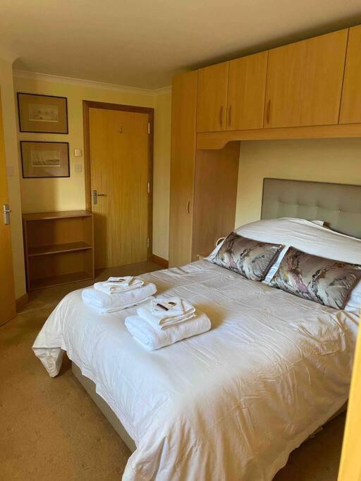 Apartment 500 - Metro Style Apartment On Nc500 Thurso Exterior foto